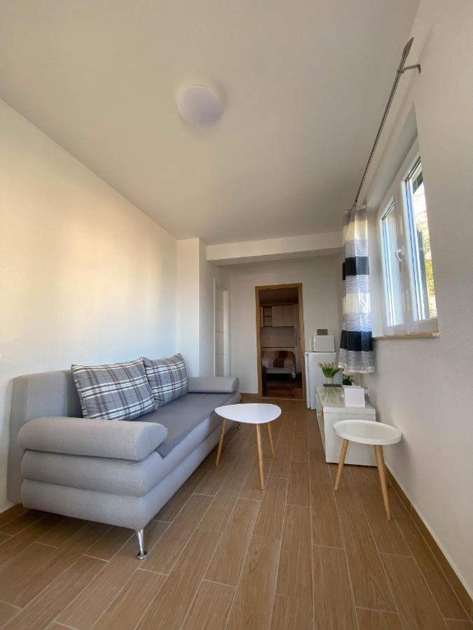 Hotel Apartman Ivan Makarska Zewnętrze zdjęcie