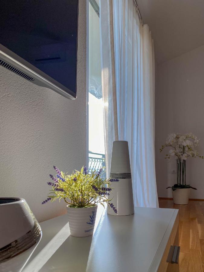 Hotel Apartman Ivan Makarska Zewnętrze zdjęcie