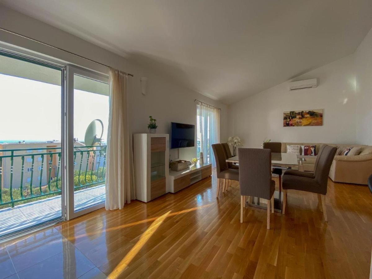 Hotel Apartman Ivan Makarska Zewnętrze zdjęcie