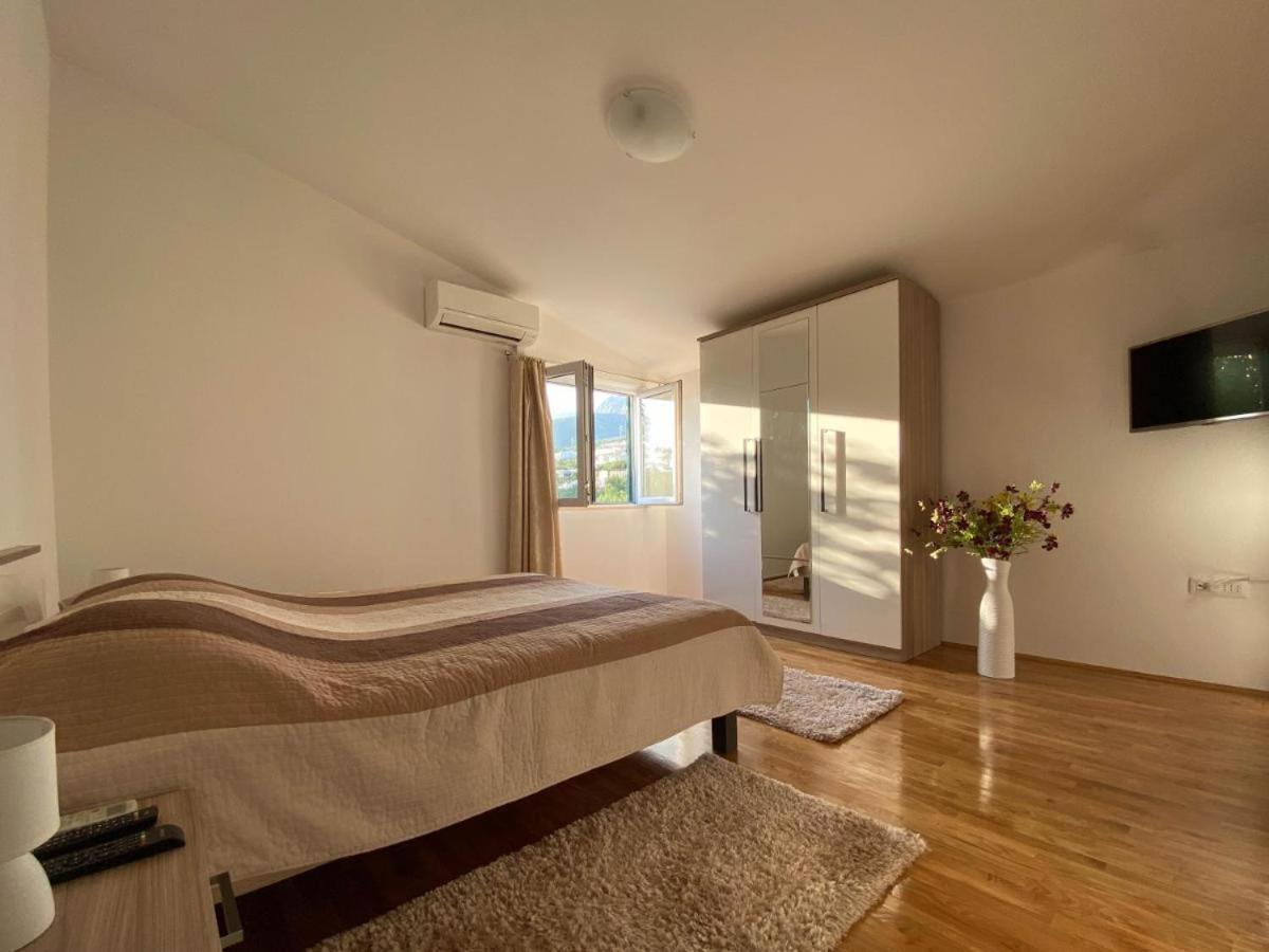 Hotel Apartman Ivan Makarska Zewnętrze zdjęcie